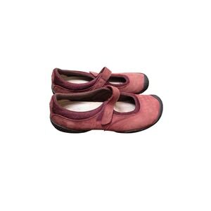 Keen Women's Mary Jane Grand core Shoes Size 8.5 Burgundy Suede & Mesh Rubber So